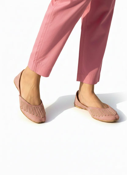 Pink Kasuri jutti with bead work worn with pink trouser